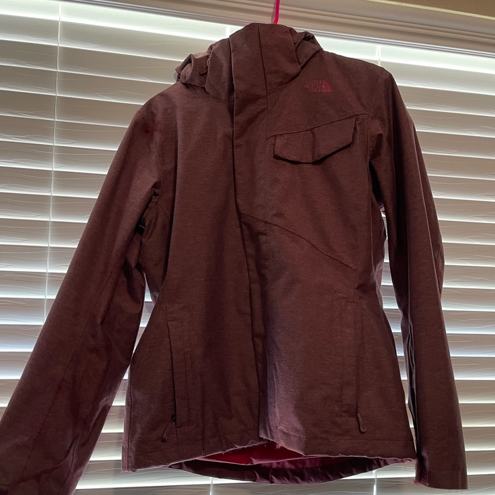 Women’s North Face Snowboarding Jacket